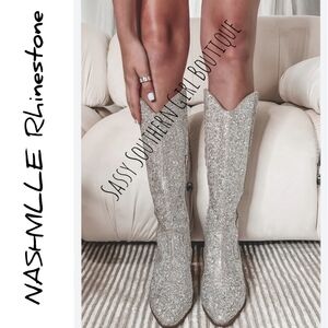 🆕⭐ Nashville rhinestone cowboy boots